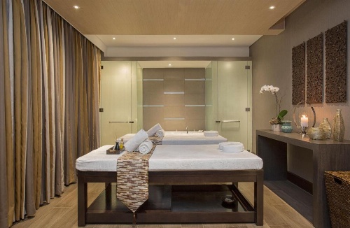 Makati Diamond Residences image 17