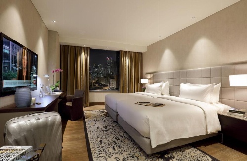 Makati Diamond Residences image 47